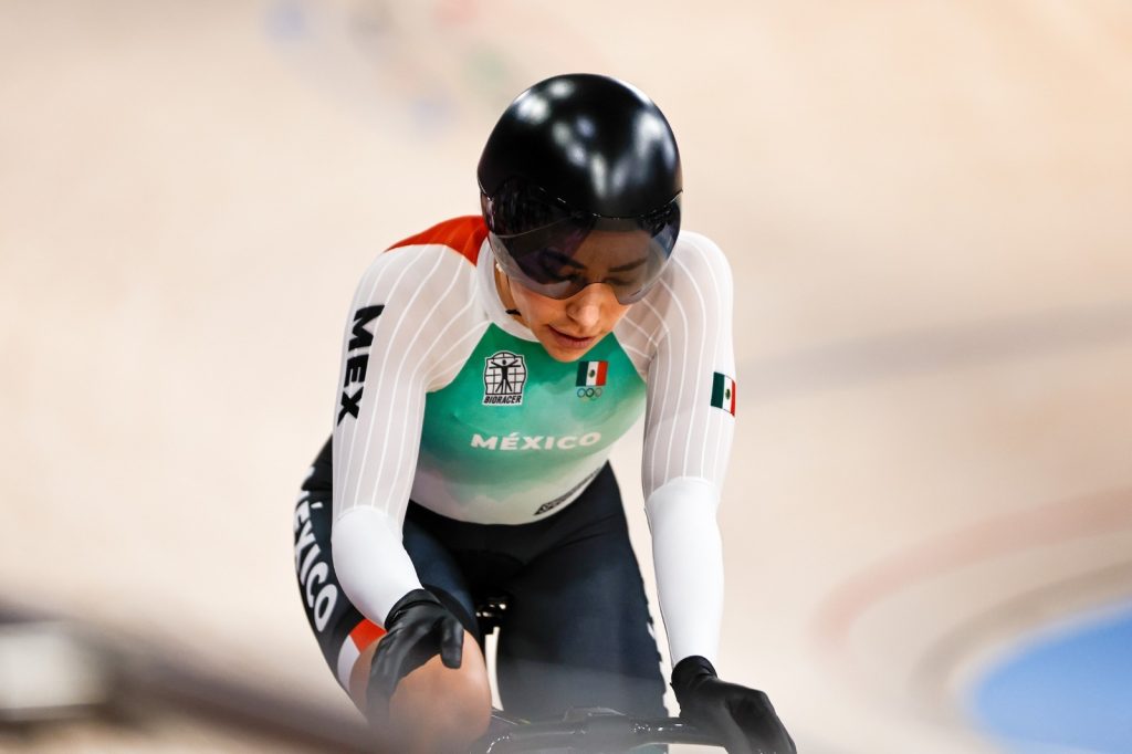 Daniela Gaxiola clasifica a cuartos de final de keirin femenil en París