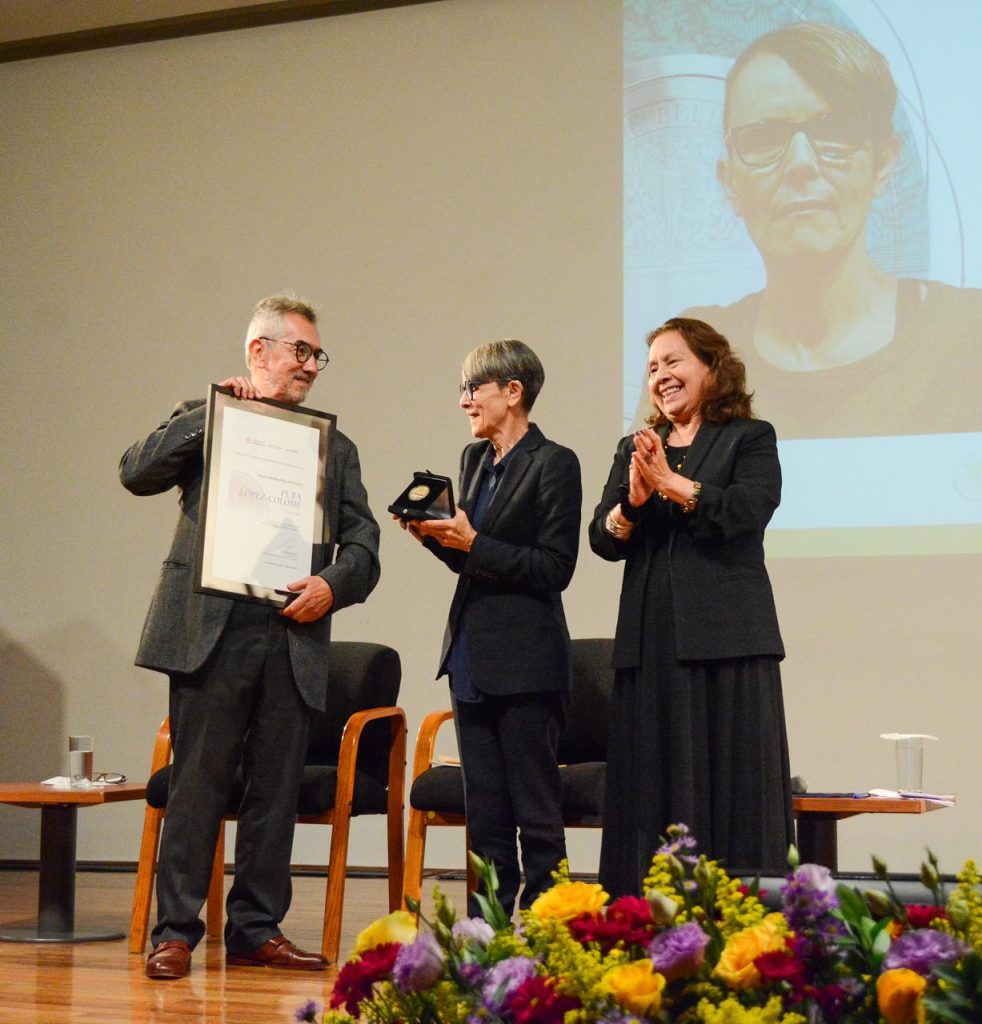 Pura López Colomé y Verónica Murguía reciben Medalla Bellas Artes por su contribución a la literatura mexicana