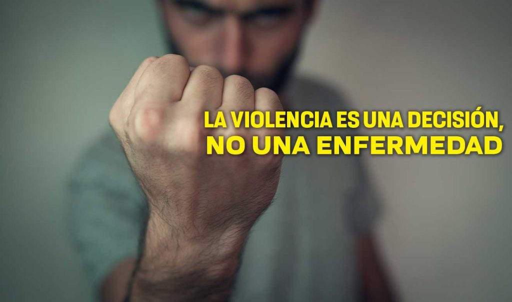 Cambiar actitudes violentas masculinas requiere reflexión, no tratamiento