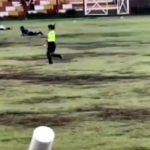 Rayo mata a jugador durante un partido de fútbol