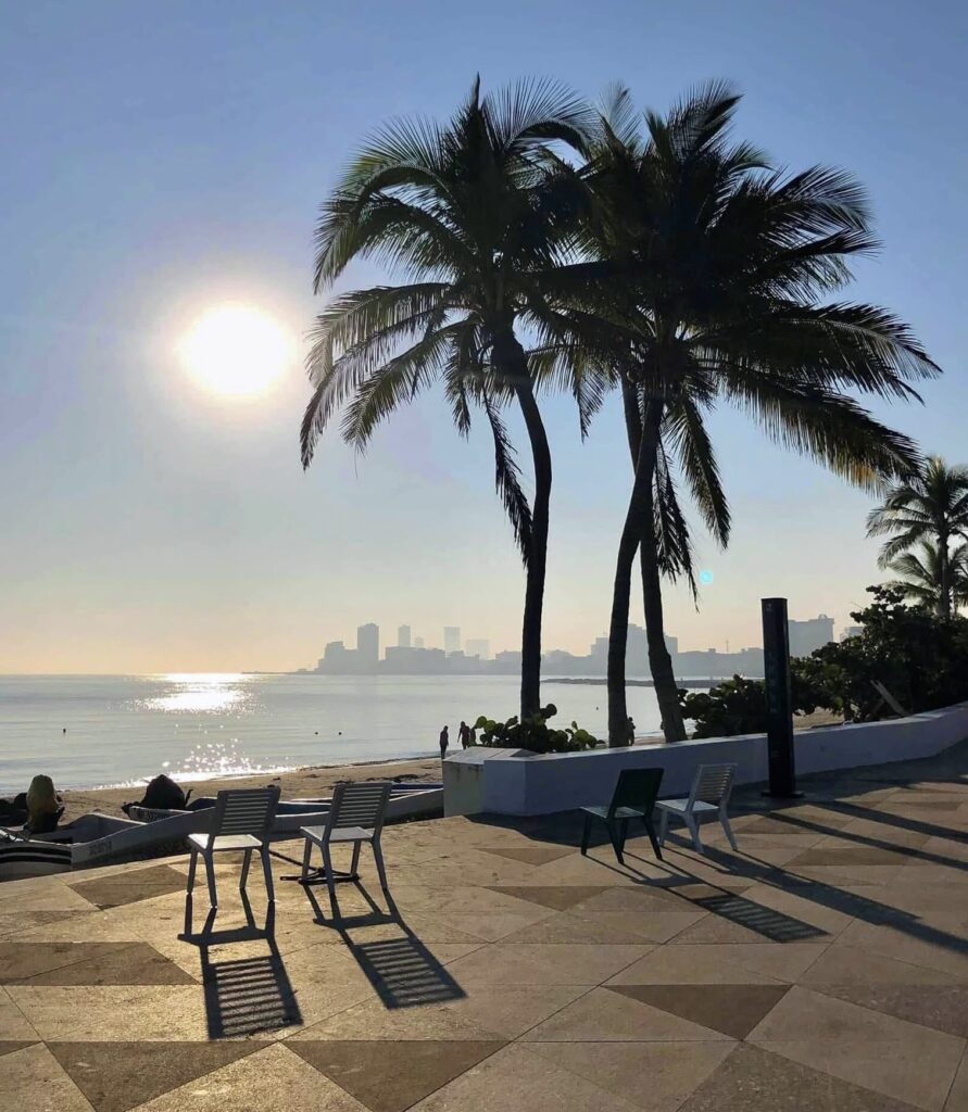 Intervalos de chubascos en Michoacán, Guanajuato, Querétaro, Hidalgo, Puebla, Tlaxcala, Veracruz y Oaxaca