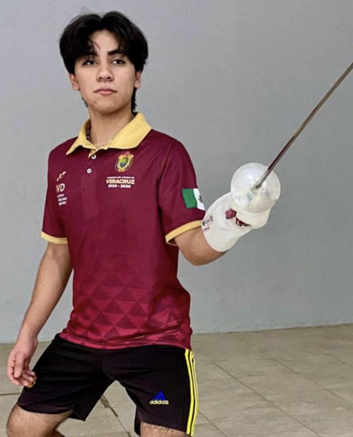 Emiliano Martínez, esgrimista de Coatzacoalcos, competirá en la Olimpiada Nacional 2026