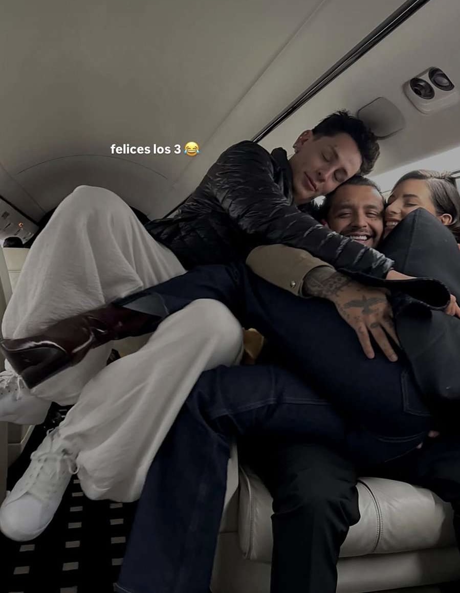 Reaparecen juntos Ángela Aguilar y Christian Nodal en medio de especulaciones