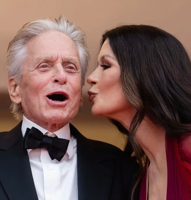 Catherine Zeta-Jones le regala un espectacular ático de lujo en Roma a Michael Douglas